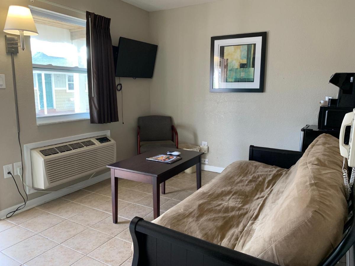 Sea Horse Inn And Cottages Nags Head Esterno foto